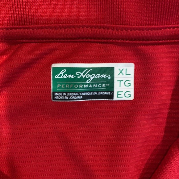 Red. Men’s polo. - Picture 2 of 2